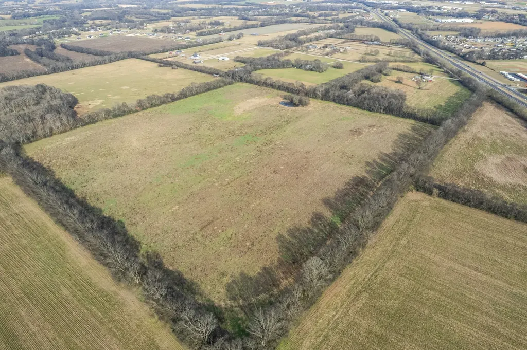 815 S Cross Bridges Road Mount Pleasant TN 38474