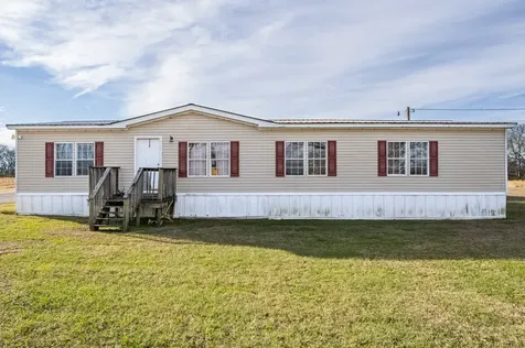 815 S Cross Bridges Road Mount Pleasant TN 38474