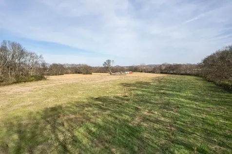815 S Cross Bridges Road Mount Pleasant TN 38474