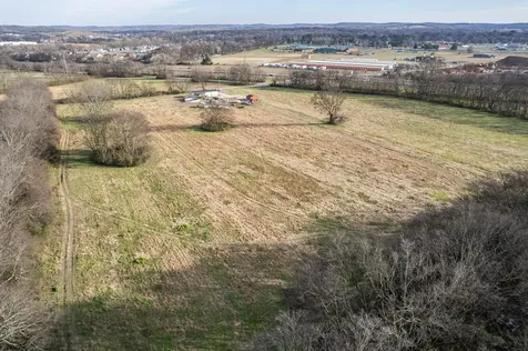 815 S Cross Bridges Road Mount Pleasant TN 38474
