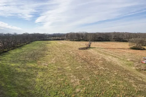 815 S Cross Bridges Road Mount Pleasant TN 38474