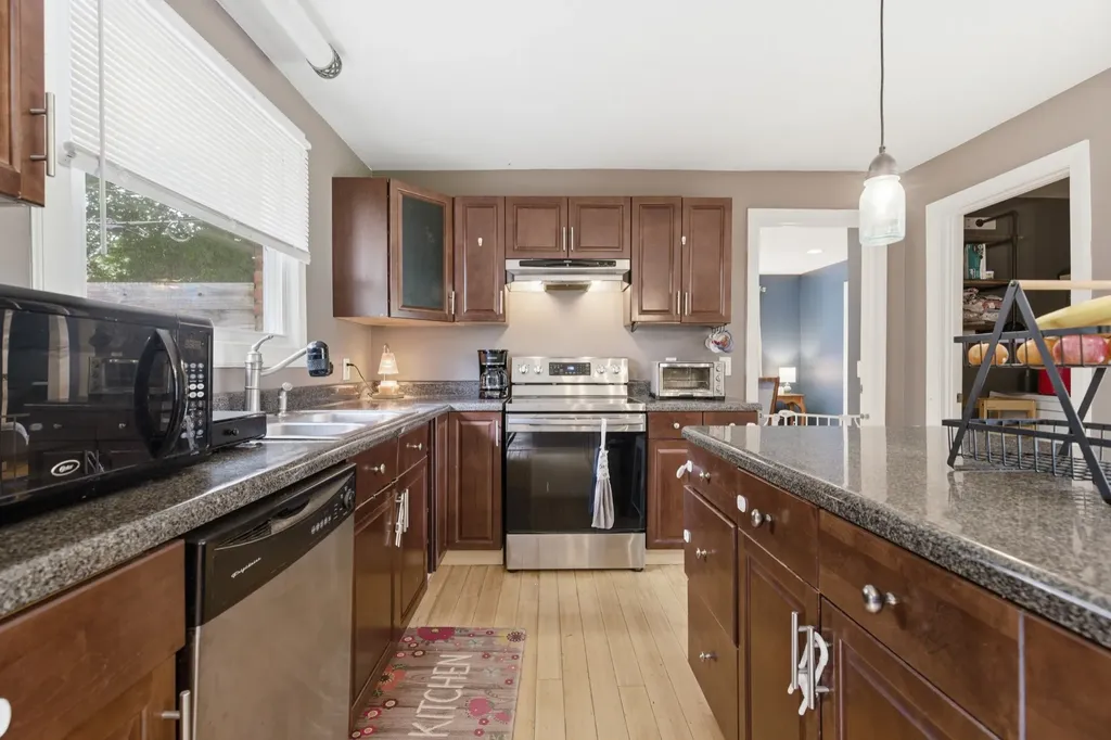 7563 Bethel Road Goodlettsville TN 37072