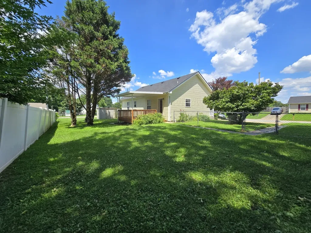 460 Caney Lane Clarksville TN 37040