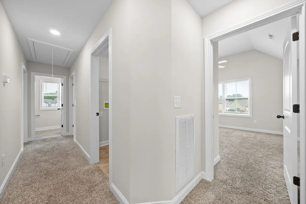 668 Crestone Court Clarksville TN 37042