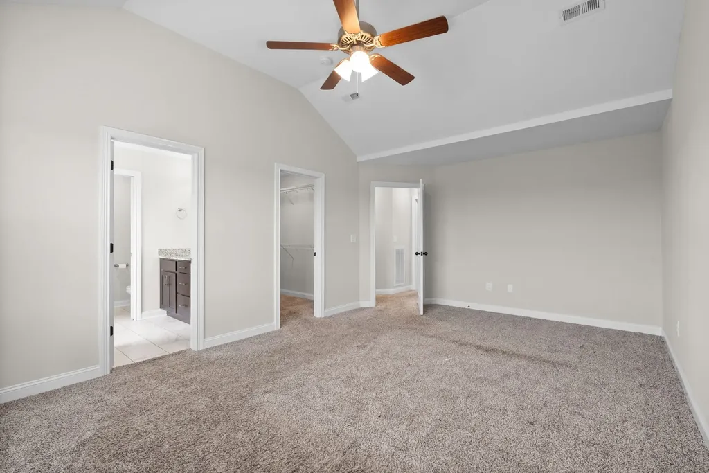668 Crestone Court Clarksville TN 37042