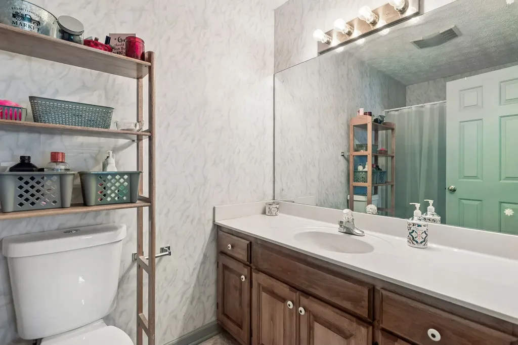 7452 Coles Ferry Pike Lebanon TN 37087