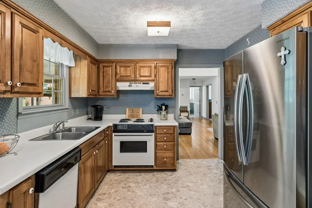 7452 Coles Ferry Pike Lebanon TN 37087