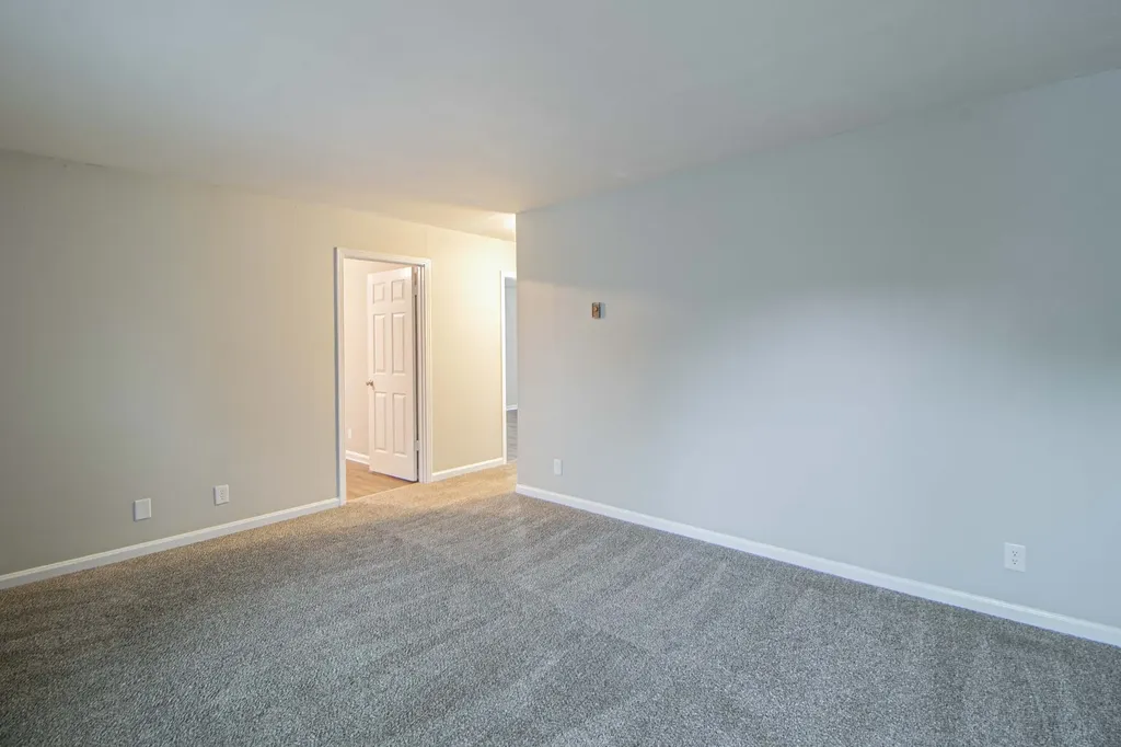 1436 Mccan Drive #D Clarksville TN 37043