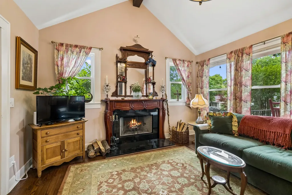 207 4th Avenue Columbia TN 38401