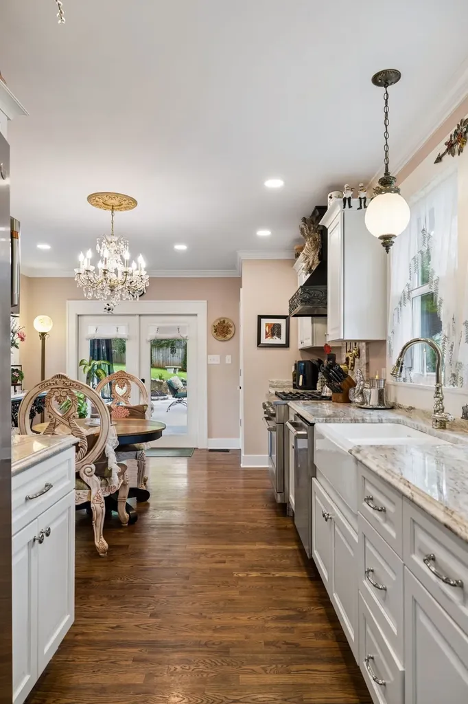 207 4th Avenue Columbia TN 38401
