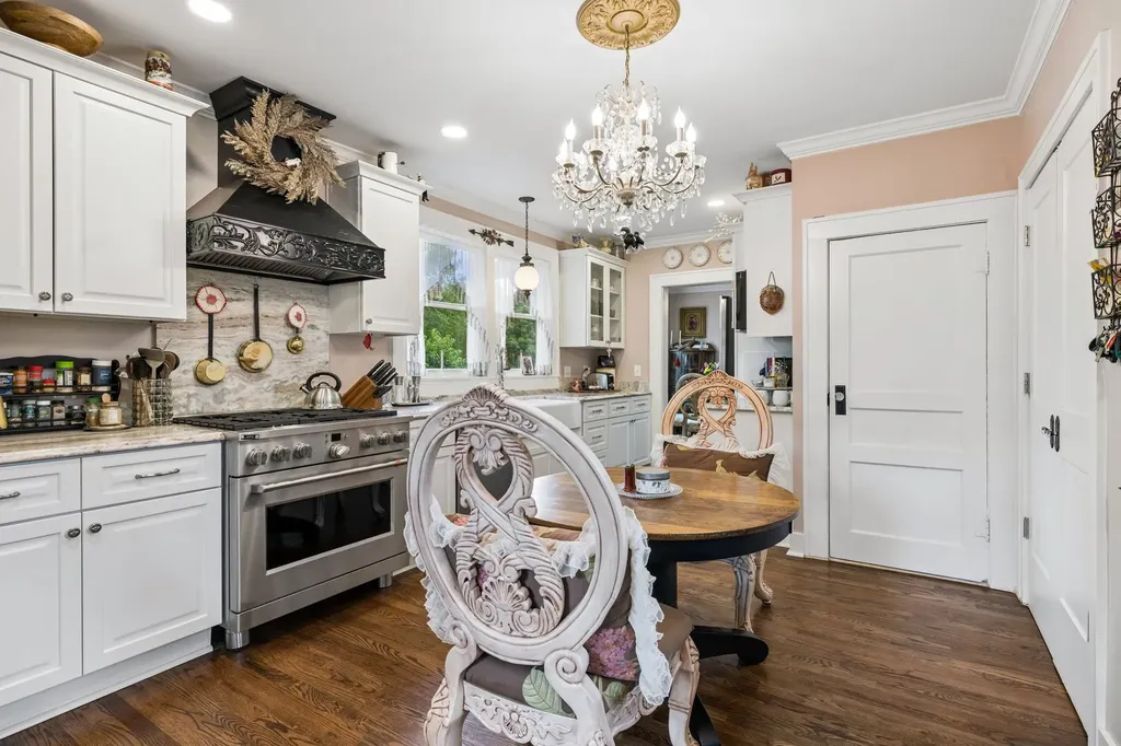 207 4th Avenue Columbia TN 38401