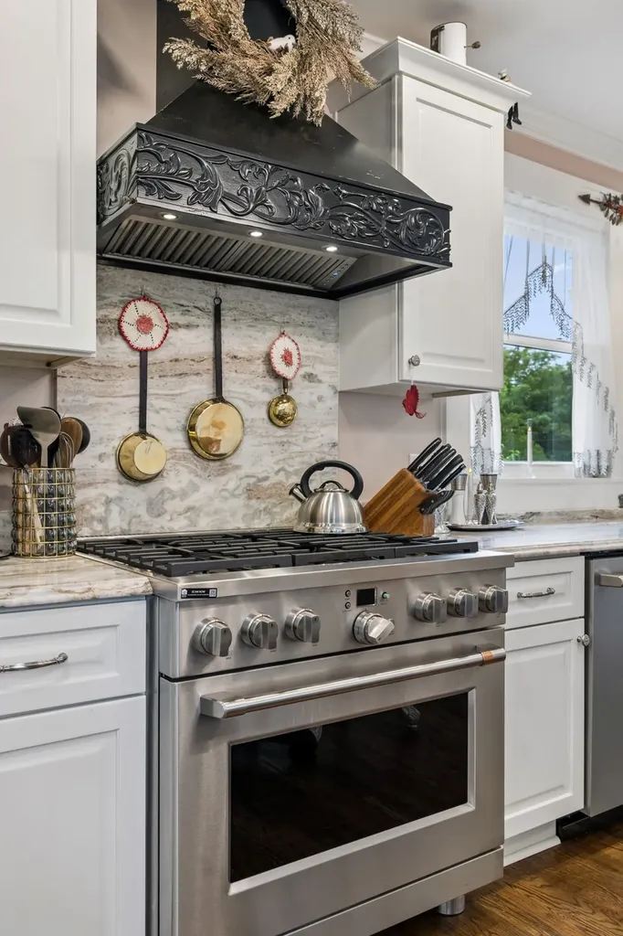 207 4th Avenue Columbia TN 38401