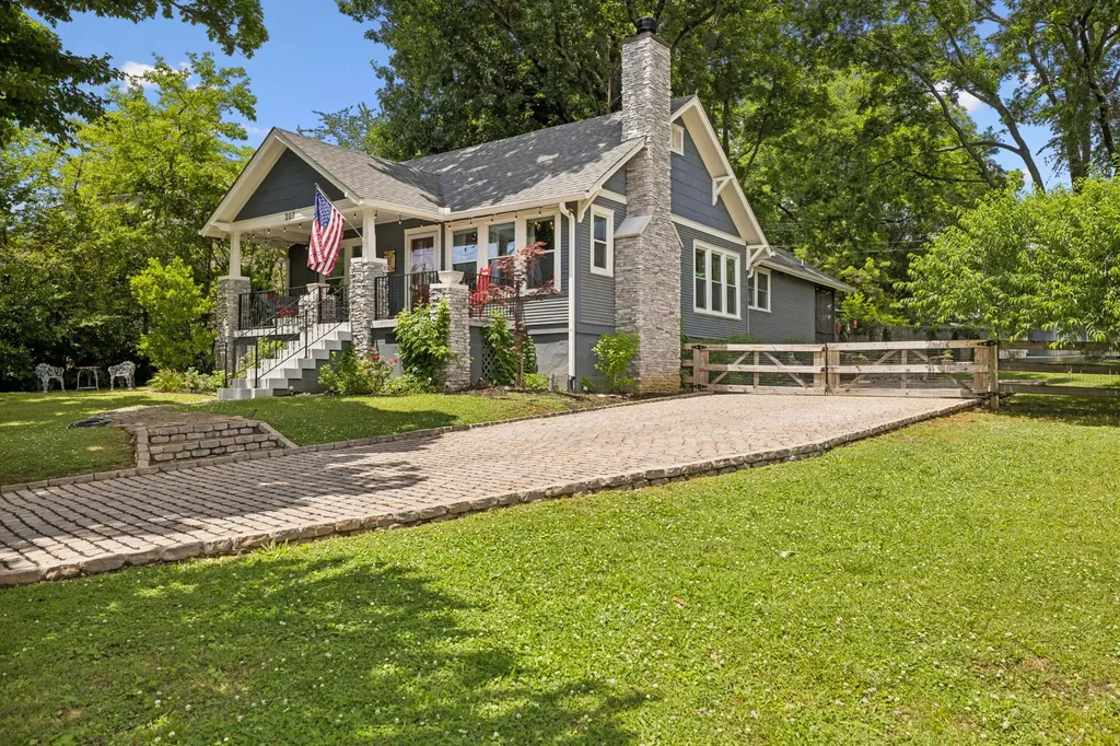 207 4th Avenue Columbia TN 38401