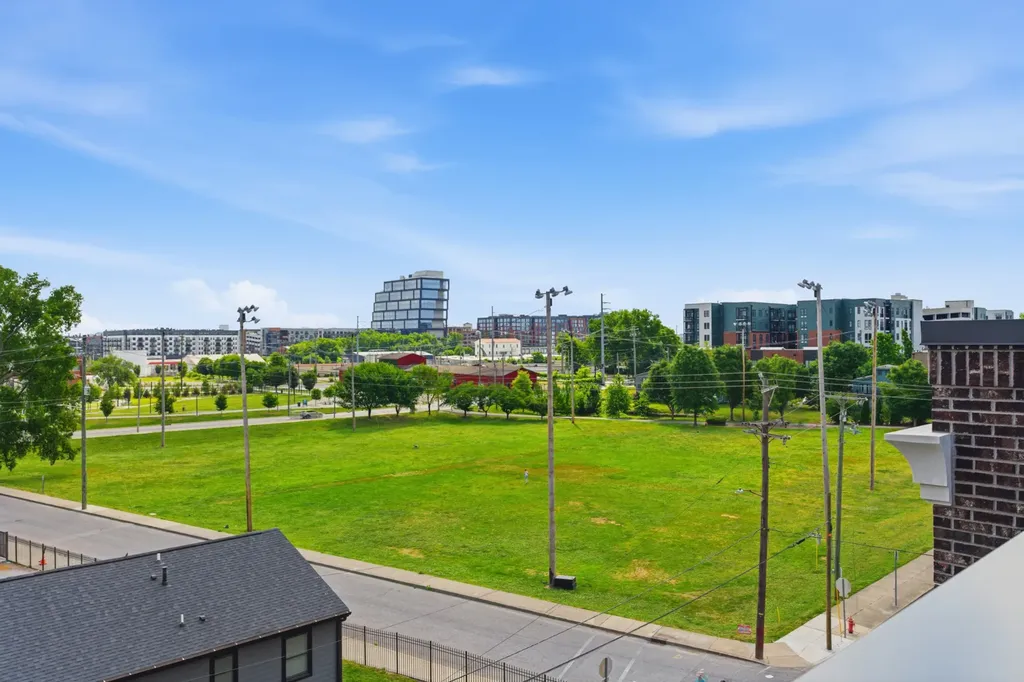 1603 4th Ave, N Nashville TN 37208