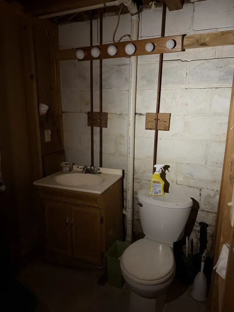 364 Shady Grove Road Lancing TN 37770