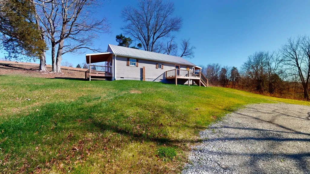 3796 Highway 49, W Charlotte TN 37036