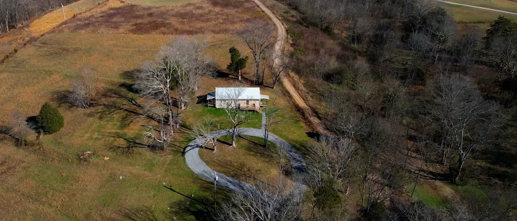 3796 Highway 49, W Charlotte TN 37036