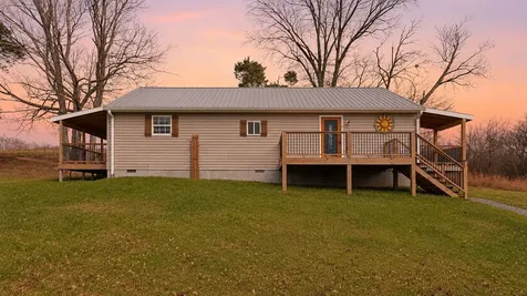 3796 Highway 49, W Charlotte TN 37036