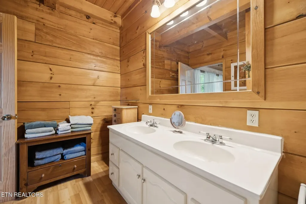186 Caney Creek Road Reliance TN 37369