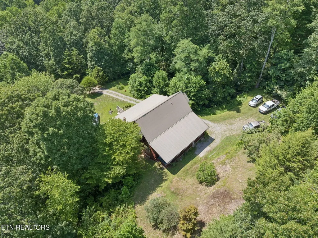186 Caney Creek Road Reliance TN 37369