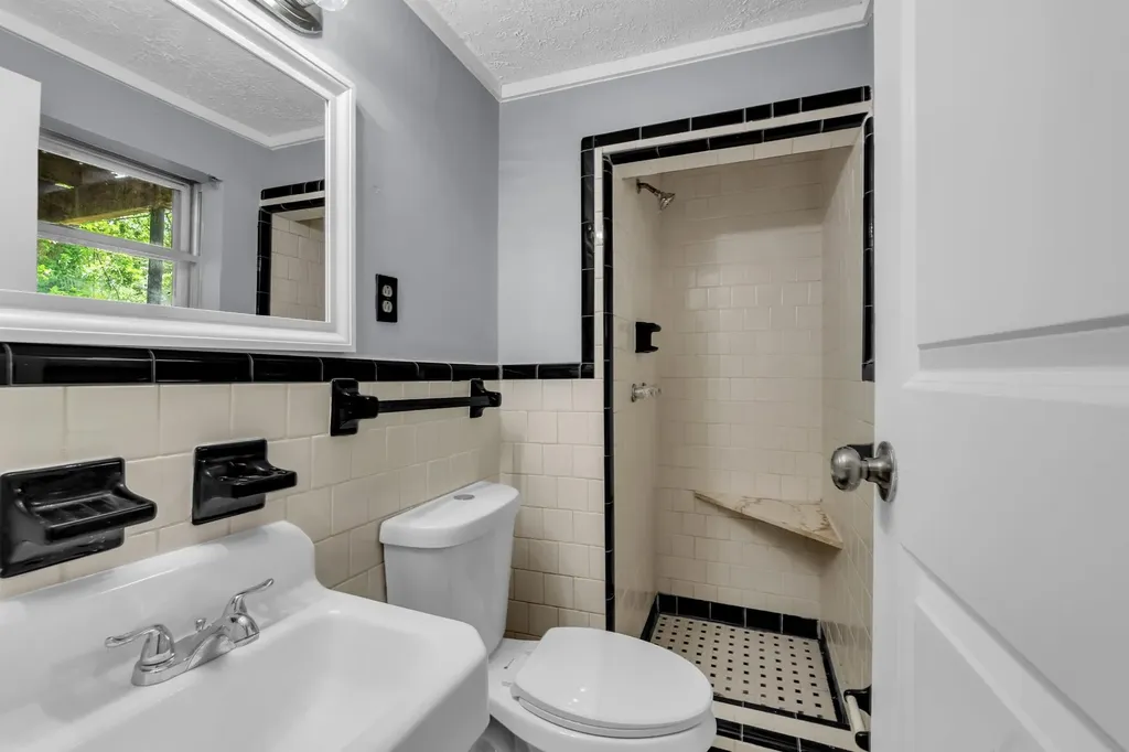 3263 Glen Logan Drive Memphis TN 38134