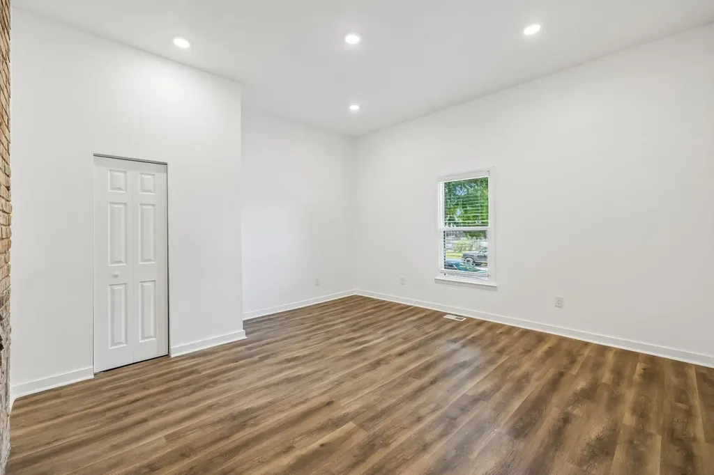 1511 9th Ave, N Nashville TN 37208