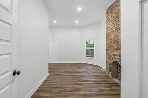 1511 9th Ave, N Nashville TN 37208