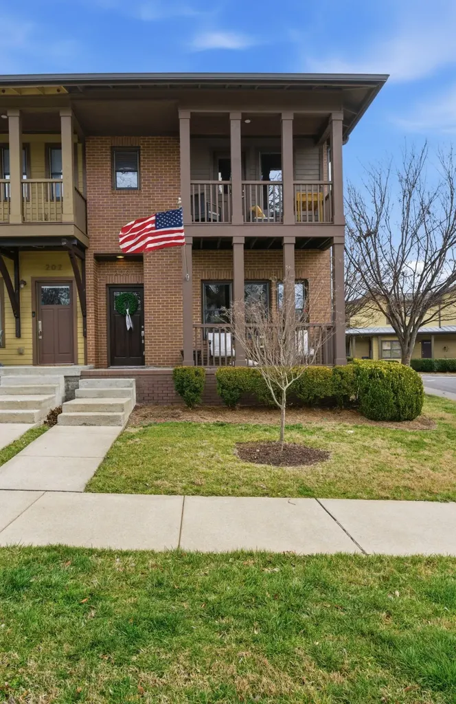 200 36th Ave, N Nashville TN 37209