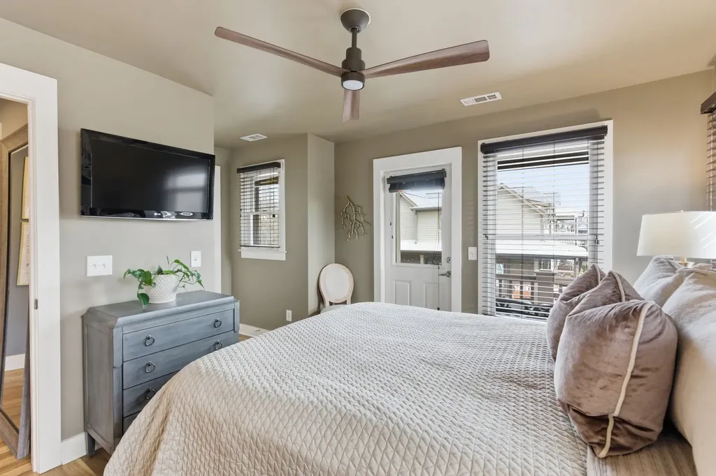 200 36th Ave, N Nashville TN 37209