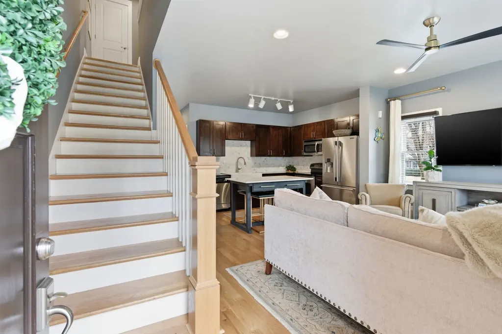 200 36th Ave, N Nashville TN 37209