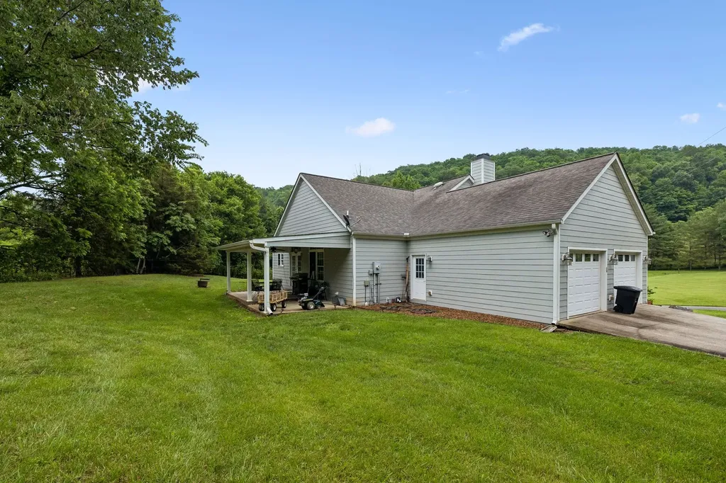 2510 Chimney Springs Road Cookeville TN 38506