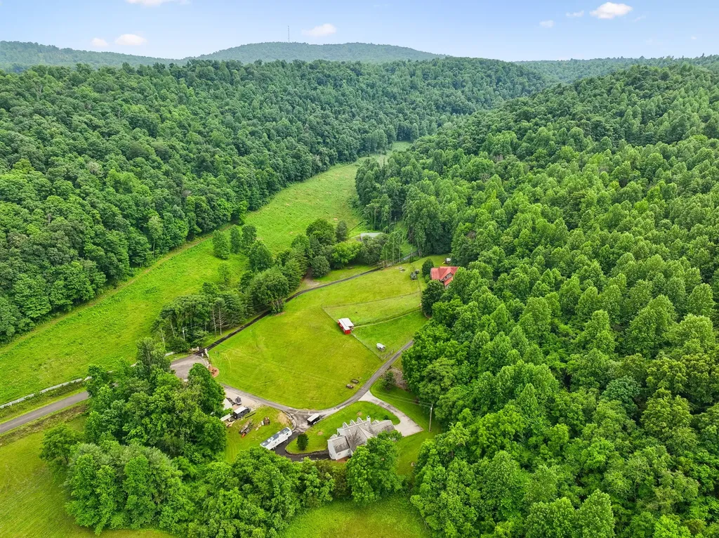 2510 Chimney Springs Road Cookeville TN 38506