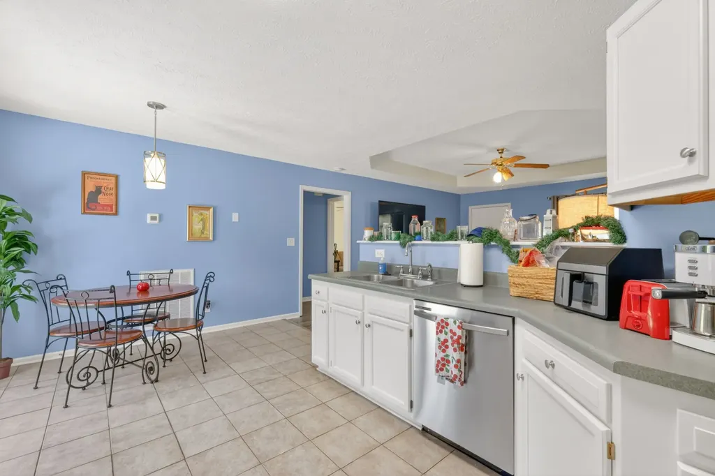2613 Calais Court Murfreesboro TN 37127