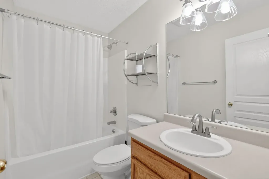 2613 Calais Court Murfreesboro TN 37127
