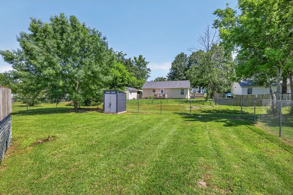 2613 Calais Court Murfreesboro TN 37127