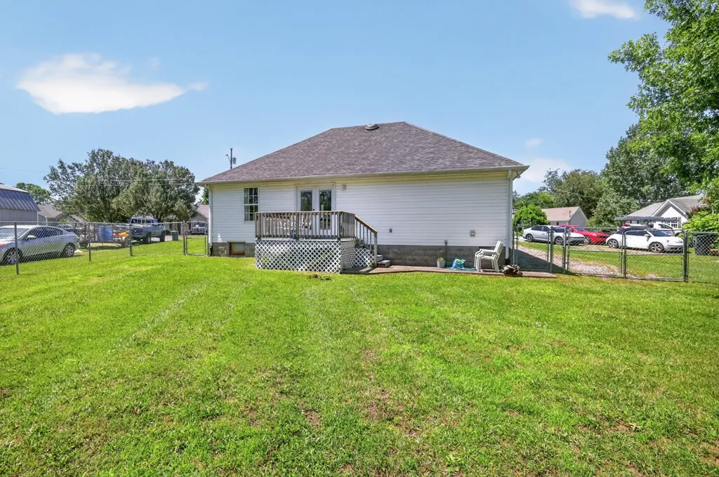 2613 Calais Court Murfreesboro TN 37127