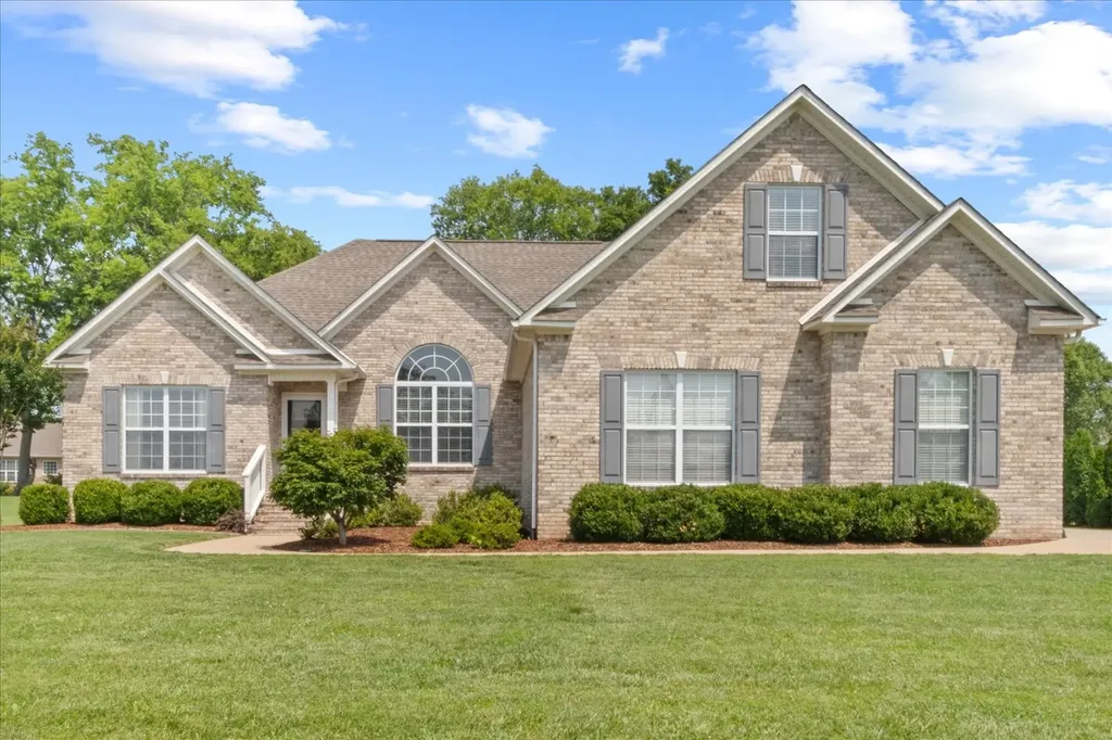 923 Crosby Court Columbia TN 38401