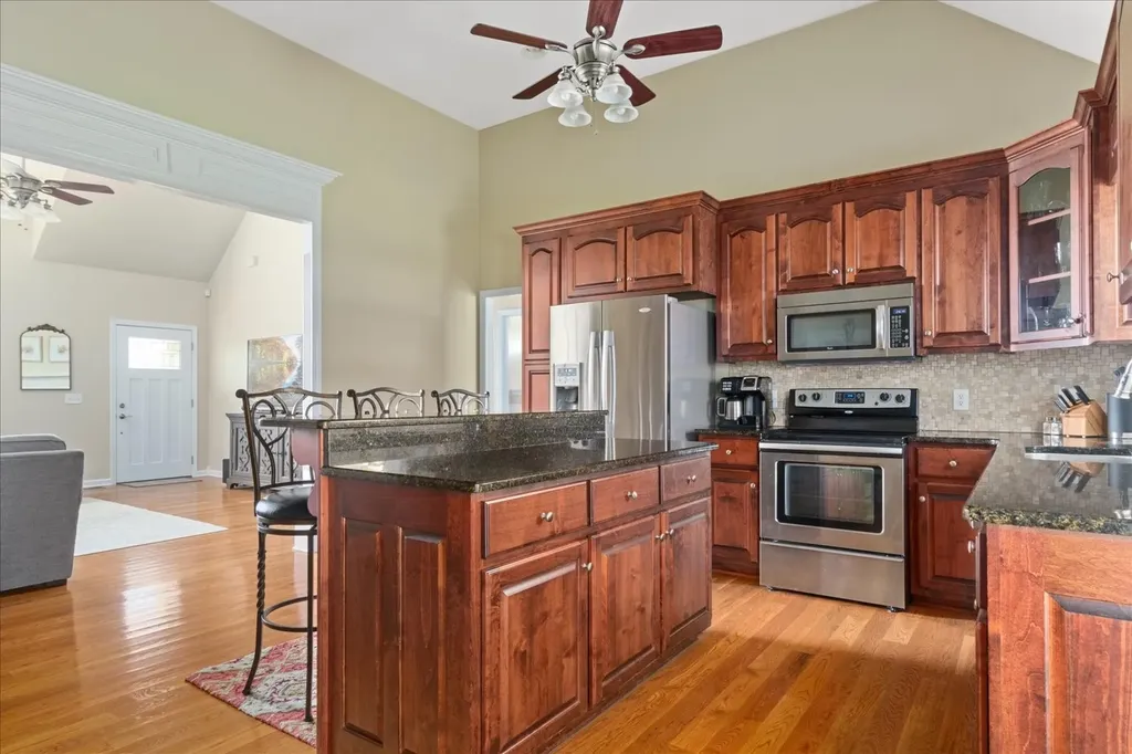 923 Crosby Court Columbia TN 38401