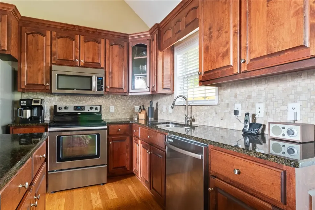 923 Crosby Court Columbia TN 38401