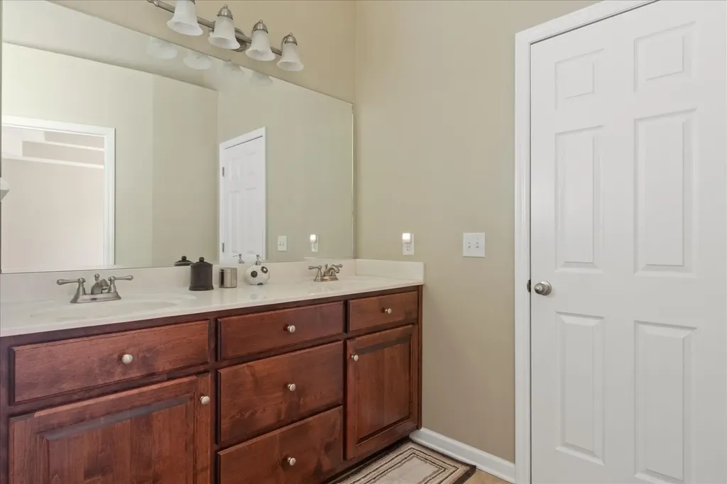 923 Crosby Court Columbia TN 38401