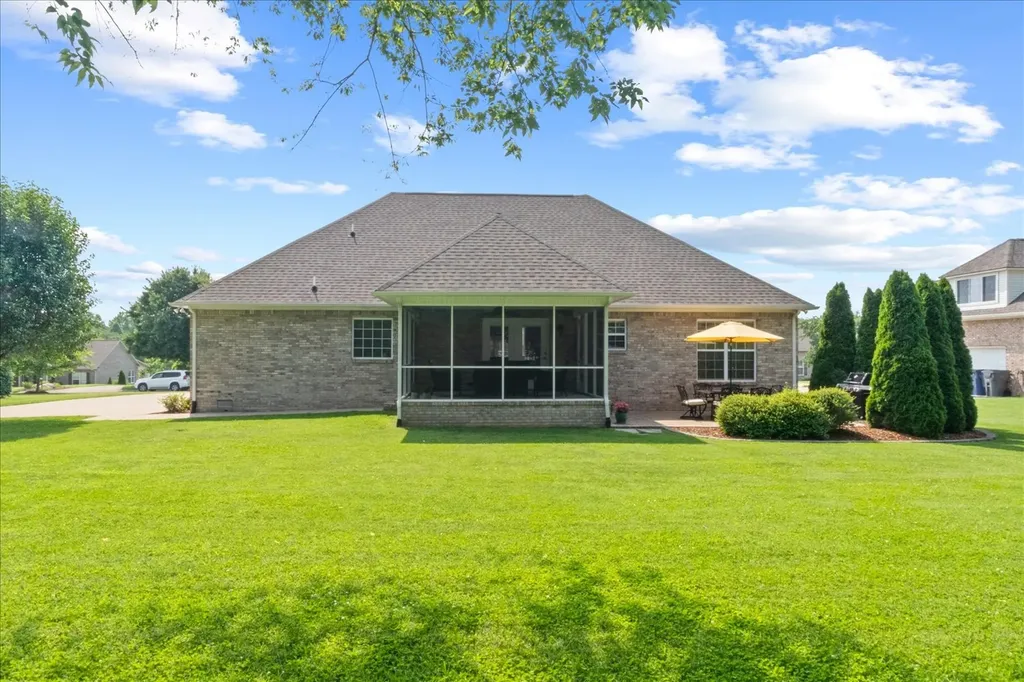 923 Crosby Court Columbia TN 38401