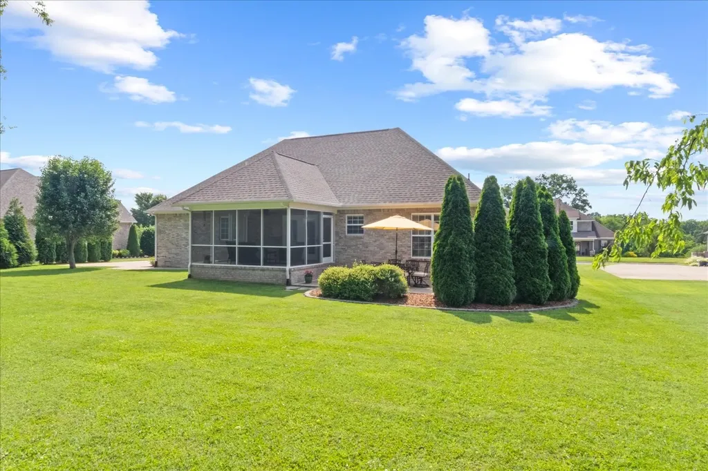 923 Crosby Court Columbia TN 38401