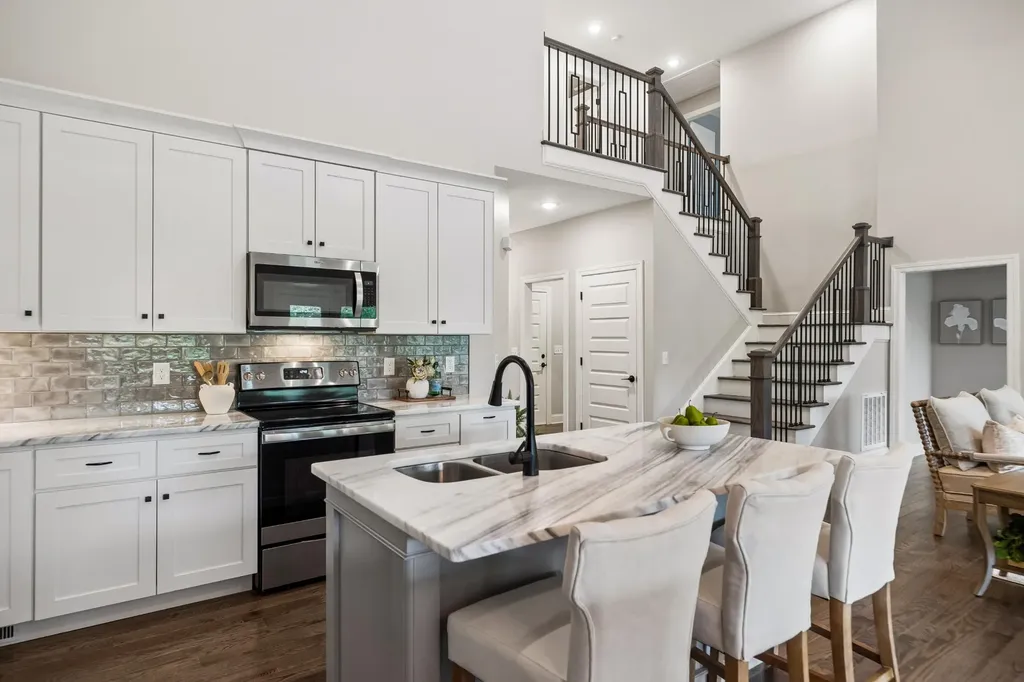 967 Walden Drive Signal Mountain TN 37377