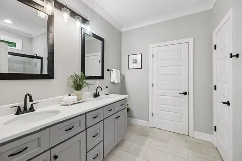 967 Walden Drive Signal Mountain TN 37377