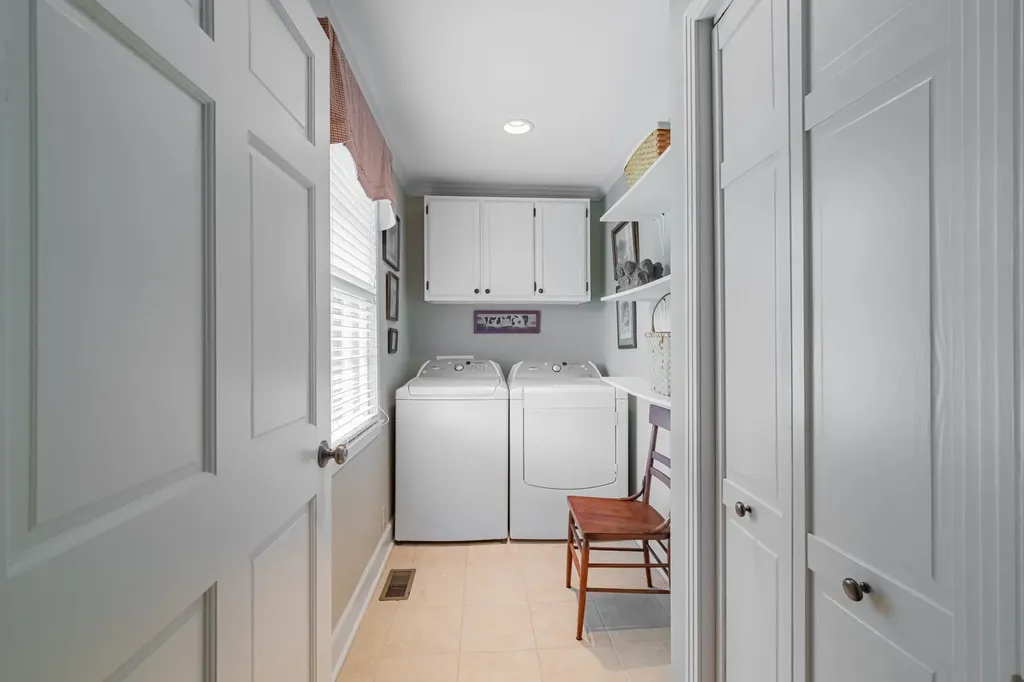 301 Lannom Circle Tullahoma TN 37388