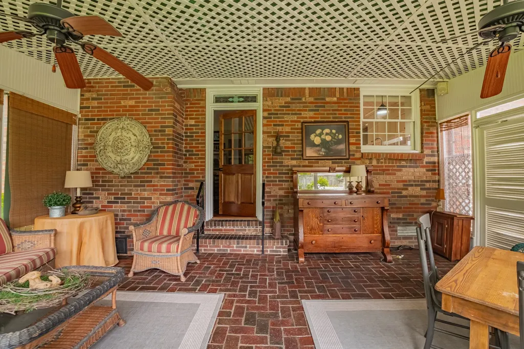301 Lannom Circle Tullahoma TN 37388