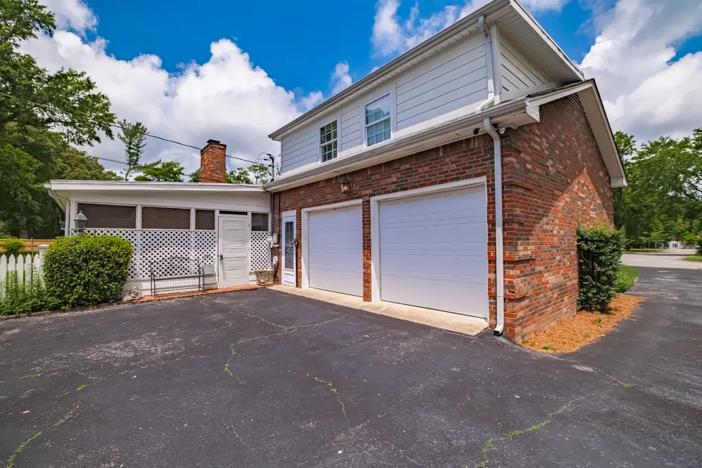 301 Lannom Circle Tullahoma TN 37388
