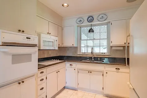 301 Lannom Circle Tullahoma TN 37388