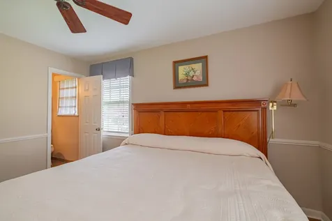 301 Lannom Circle Tullahoma TN 37388