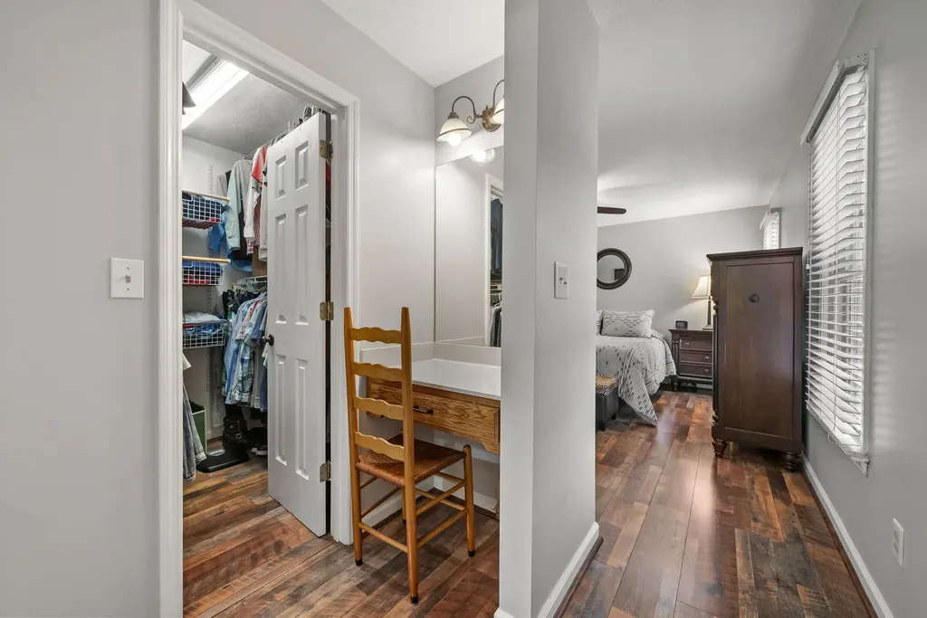 915 Rocky Hollow Road Erin TN 37061